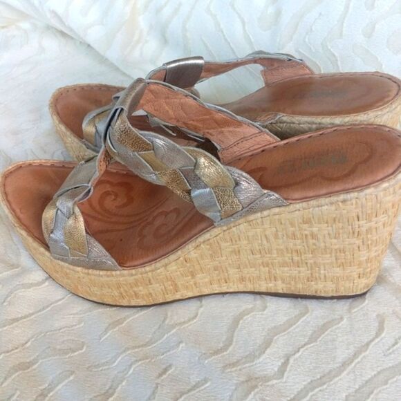 Born Barstow Platform- Metallic Wedge Sandal - Picture 6 of 14